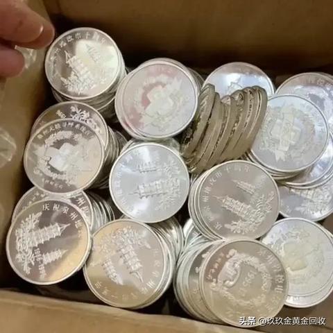 今日黄金行情，最新报价与市场解析