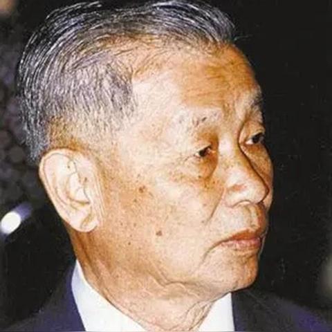 新闻头条客户端，实时资讯，触手可及，掌握天下动态