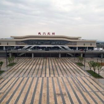 黄梅季节下的蕲春新闻聚焦，蕲春县黄梅所属市报道