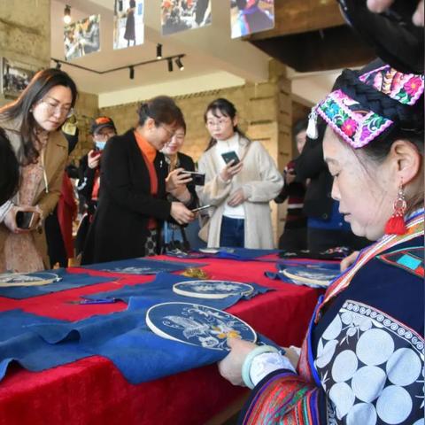 安顺市经济发展展现积极态势，多项数据刷新记录，最新今日头条新闻发布