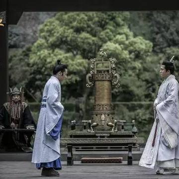 湖南官员挥霍公款事件揭秘，烧钱视频背后的真相曝光