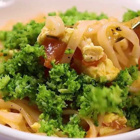 爸爸的美食之旅，探索最新面食的魅力