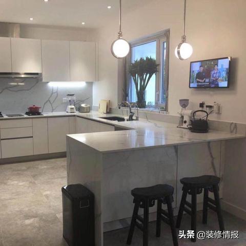 最新能源汽车情报网站引领绿色出行未来，全面概览与信息中心